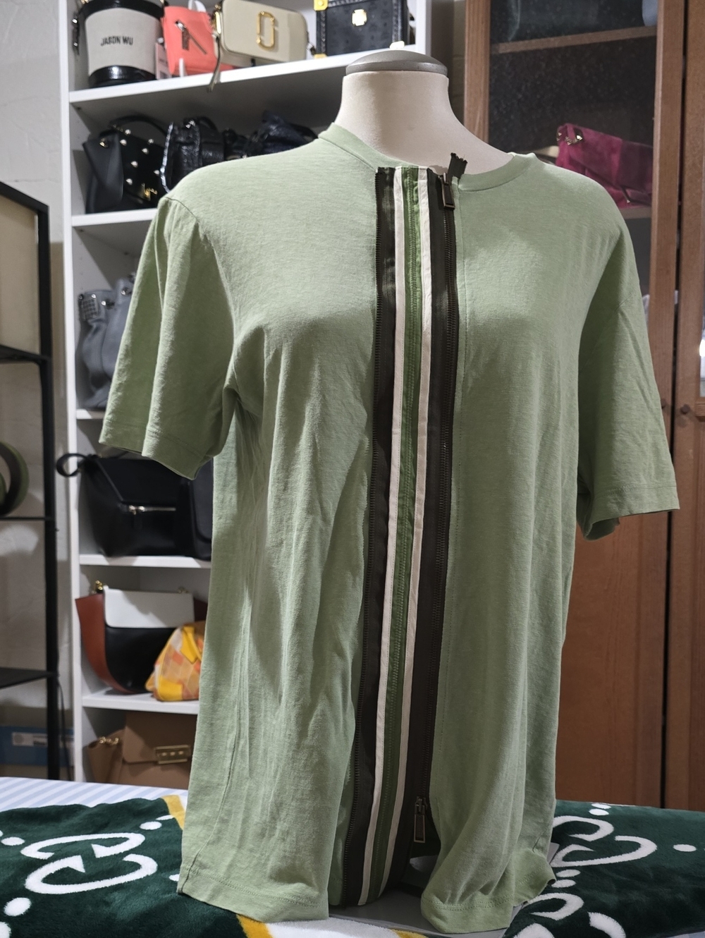 DSQUARED2 Sage Green Short-Sleeve Zip Front Tee with Contrast Trim